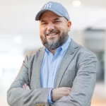 Manuel Moreno – TreceBits Manuel Moreno - TreceBits