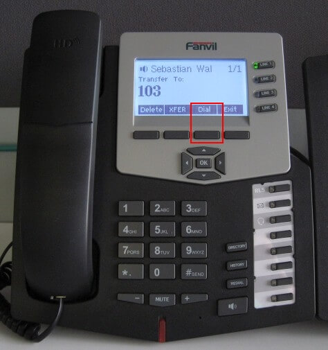 Transferencia atendida fanvil c62 c58